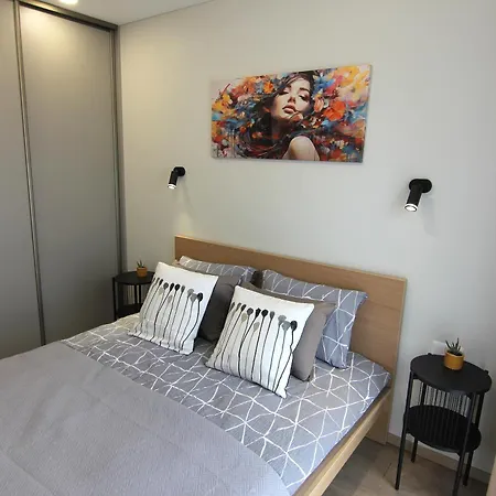Lägenhet Warmzy - Modern Flat With Free Parking Vilnius