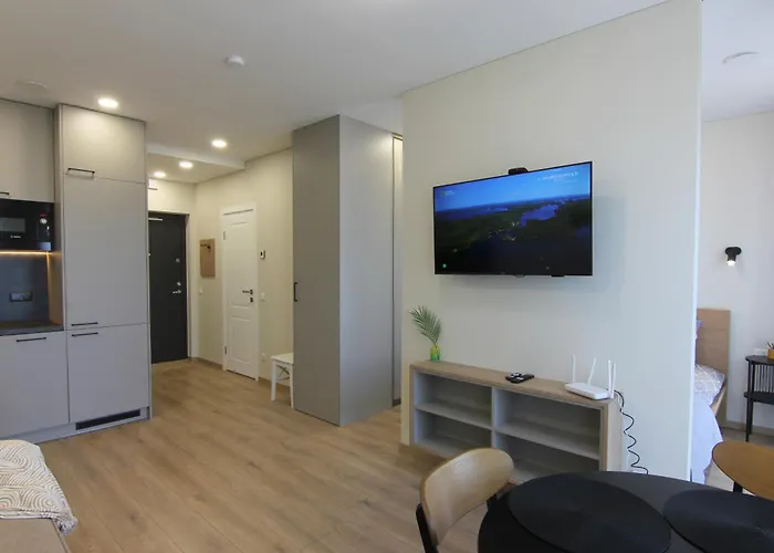 Warmzy - Modern Flat With Free Parking * Vilna